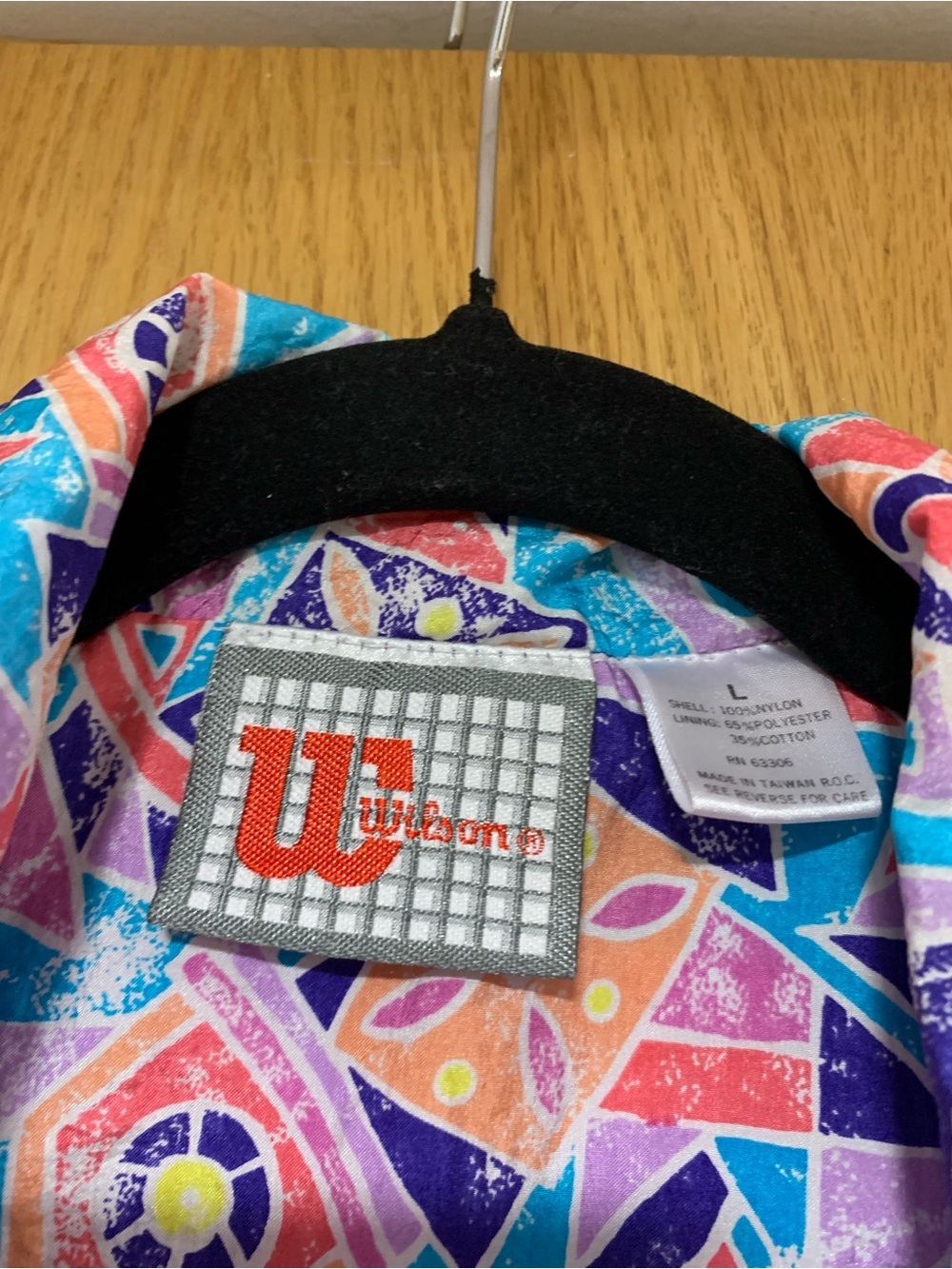 Wilson 90s Retro Lavender Windbreaker with Multicolor Geometric Trim - Size L - Picture 3 of 7